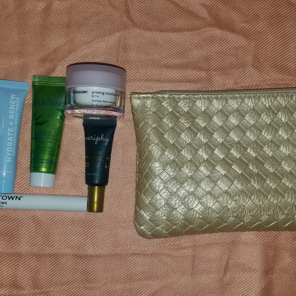 Ipsy Glam Bag Makeup And Skincare Set with Gold Pouch